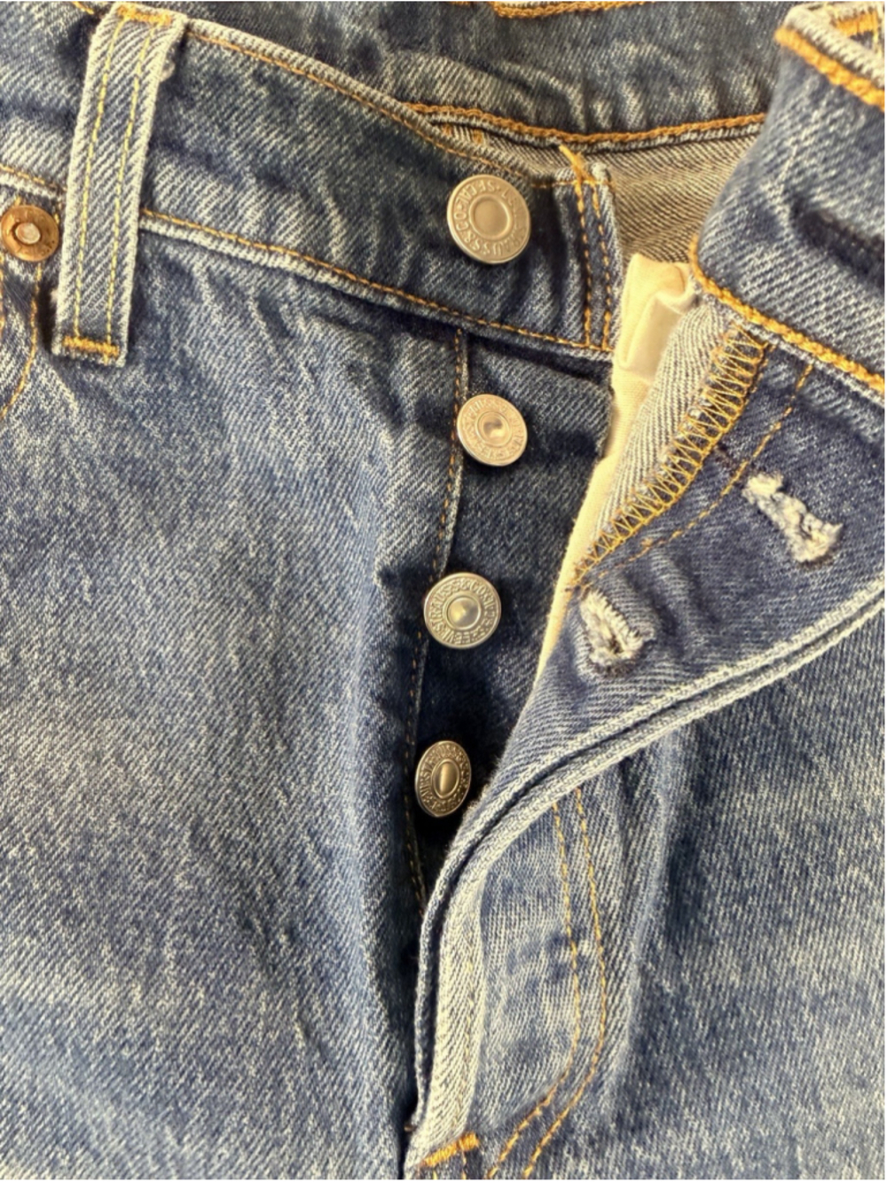 Levi’s 501 Jeans W28 L26 Button Fly Medium Wash Straight Denim Distressed - Picture 10 of 10